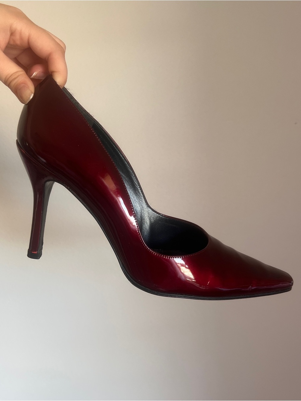 Stuart Weitzman burgundy heels